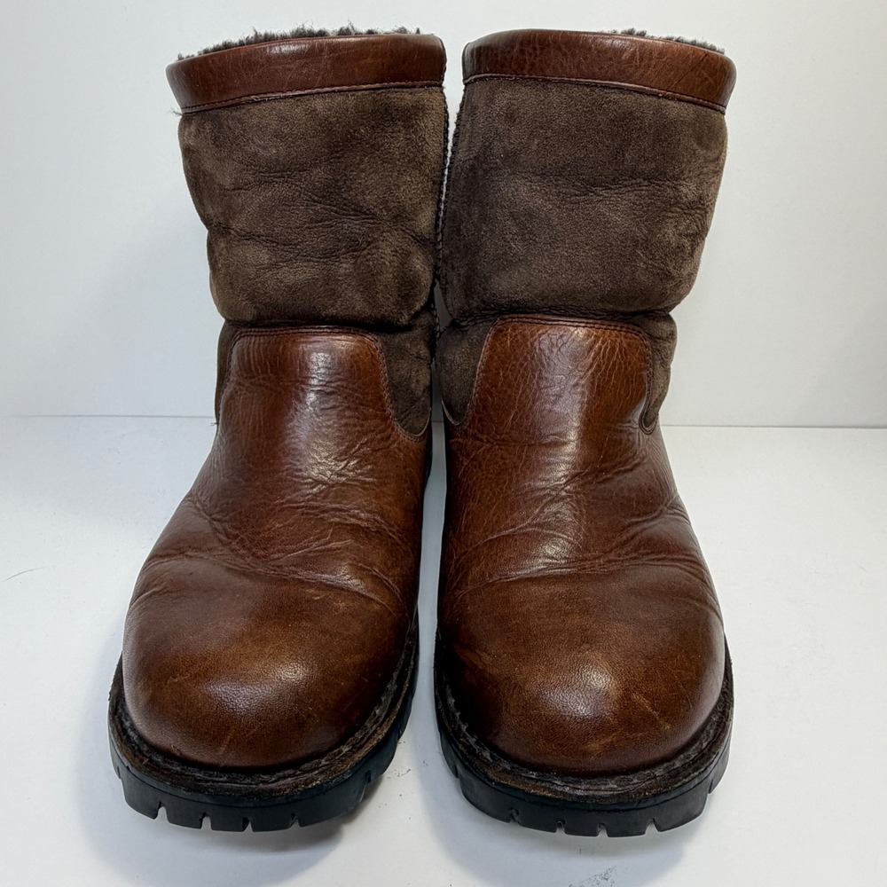 UGG Boots Mens 11 Brown Beacon Leather Sheepskin Gorpcore Rugged Cabincore